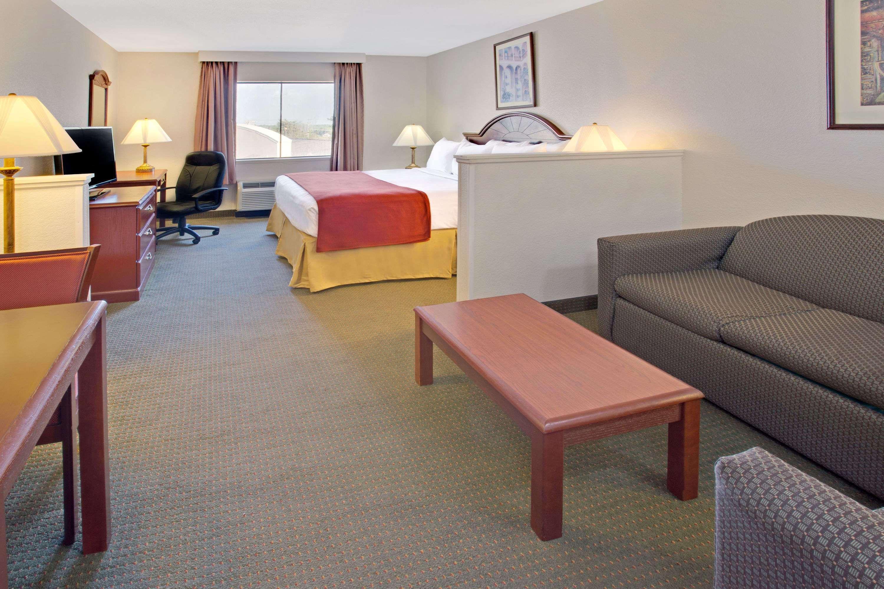 Days Inn & Suites By Wyndham Laurel Near Fort Meade Luaran gambar