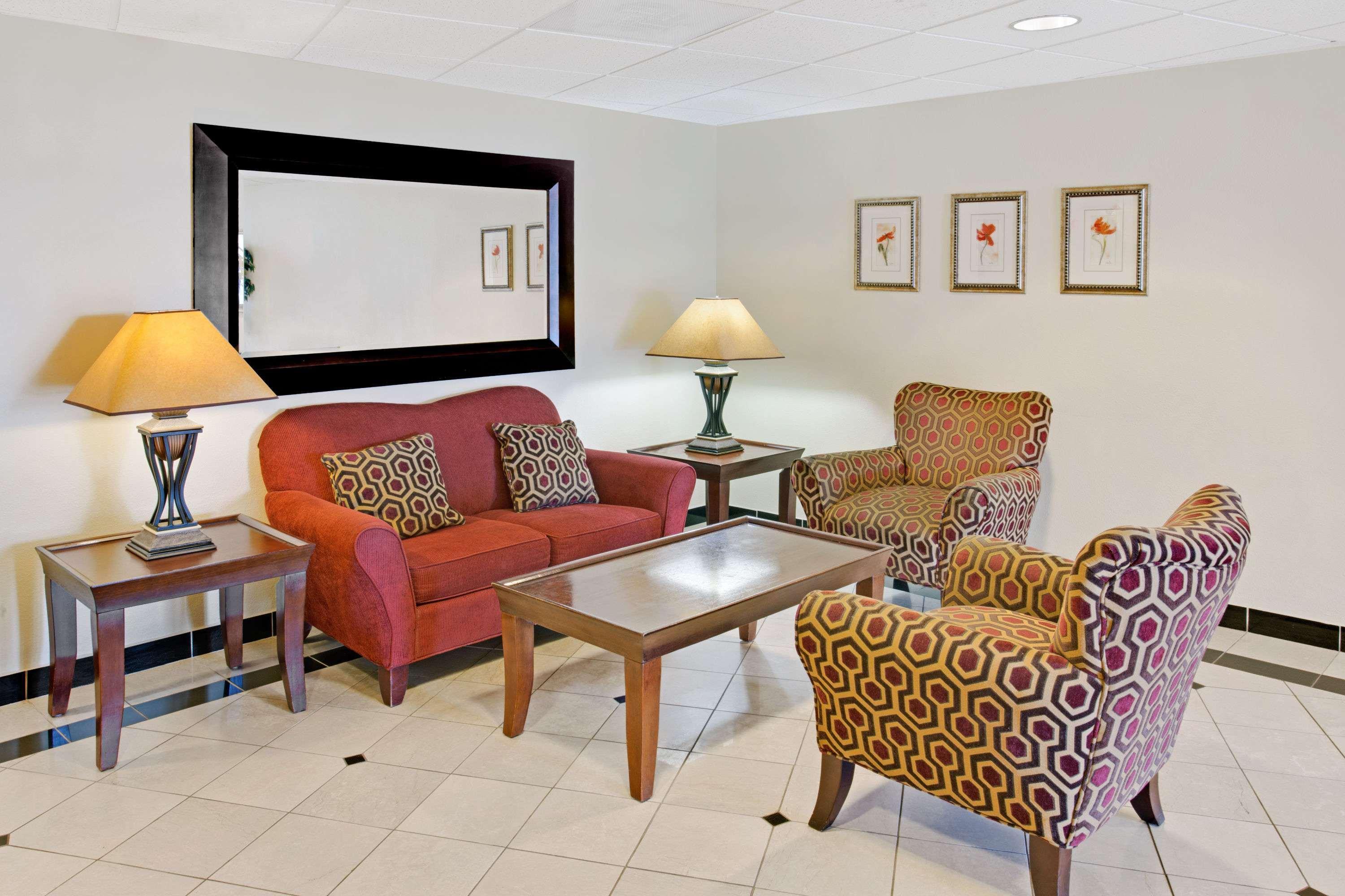 Days Inn & Suites By Wyndham Laurel Near Fort Meade Luaran gambar